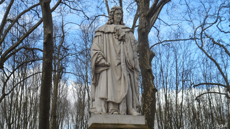 statue montesquieu bordeaux montesquieu statue bordeaux