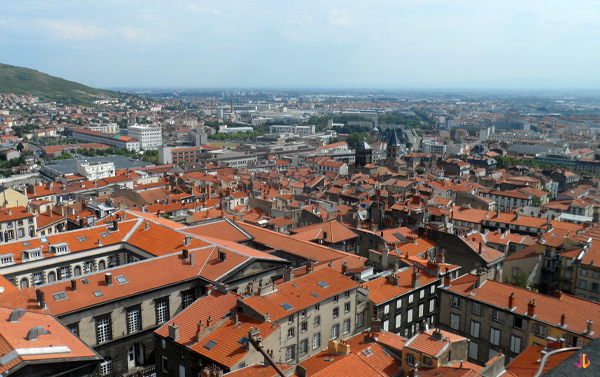 sommet cathedrale clermont