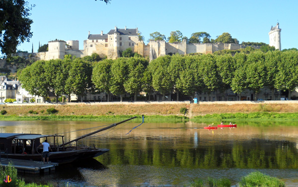 chateau de chinon