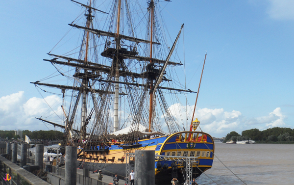 voilier hermione bordeaux