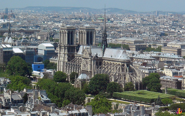 notre dame panoramique paris