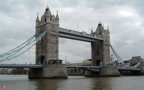 tower bridge