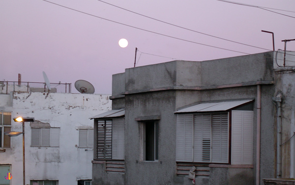 tombee nuit tel aviv