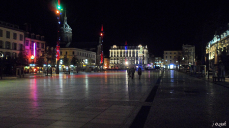 clermont ferrand by night