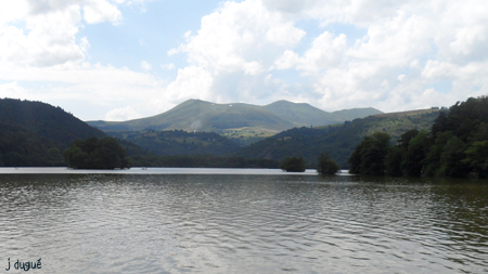lac chambon puy de dome