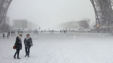 photo neige tour eiffel