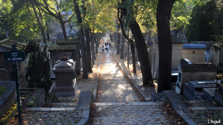 cimetiere pere lachaise escaliers pere lachaise escaliers